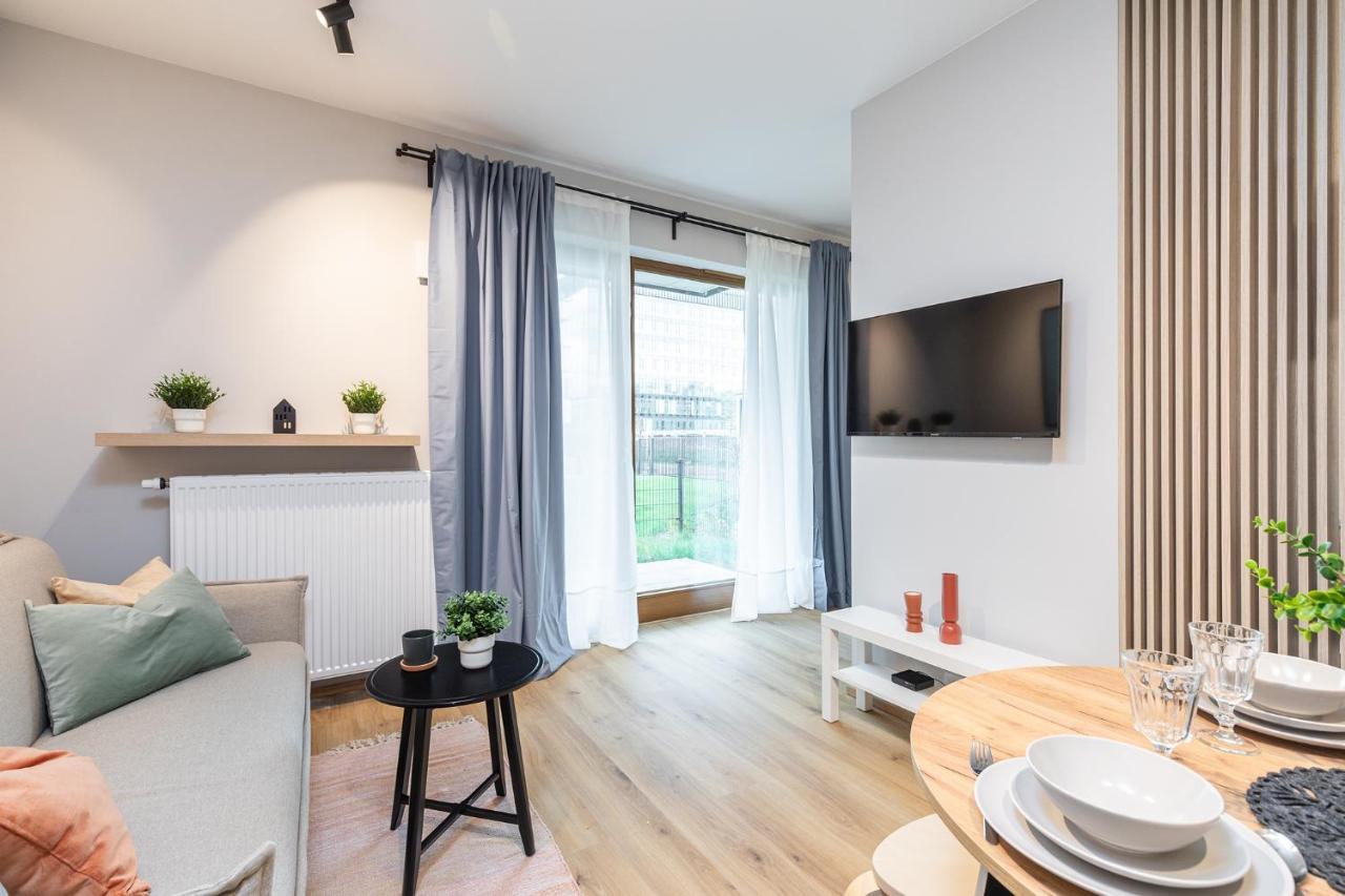Superapart Konstruktorska 5E Warsaw Luaran gambar