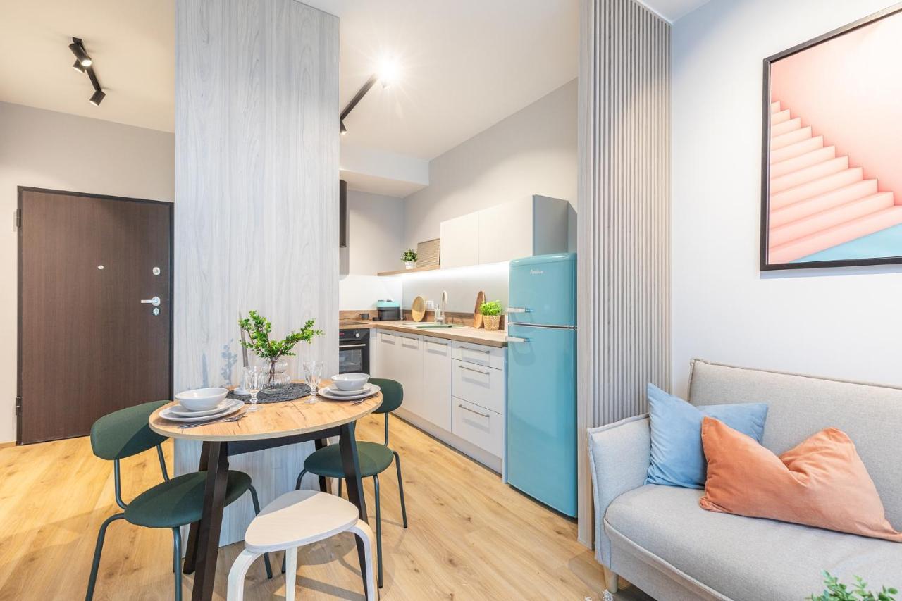 Superapart Konstruktorska 5E Warsaw Luaran gambar